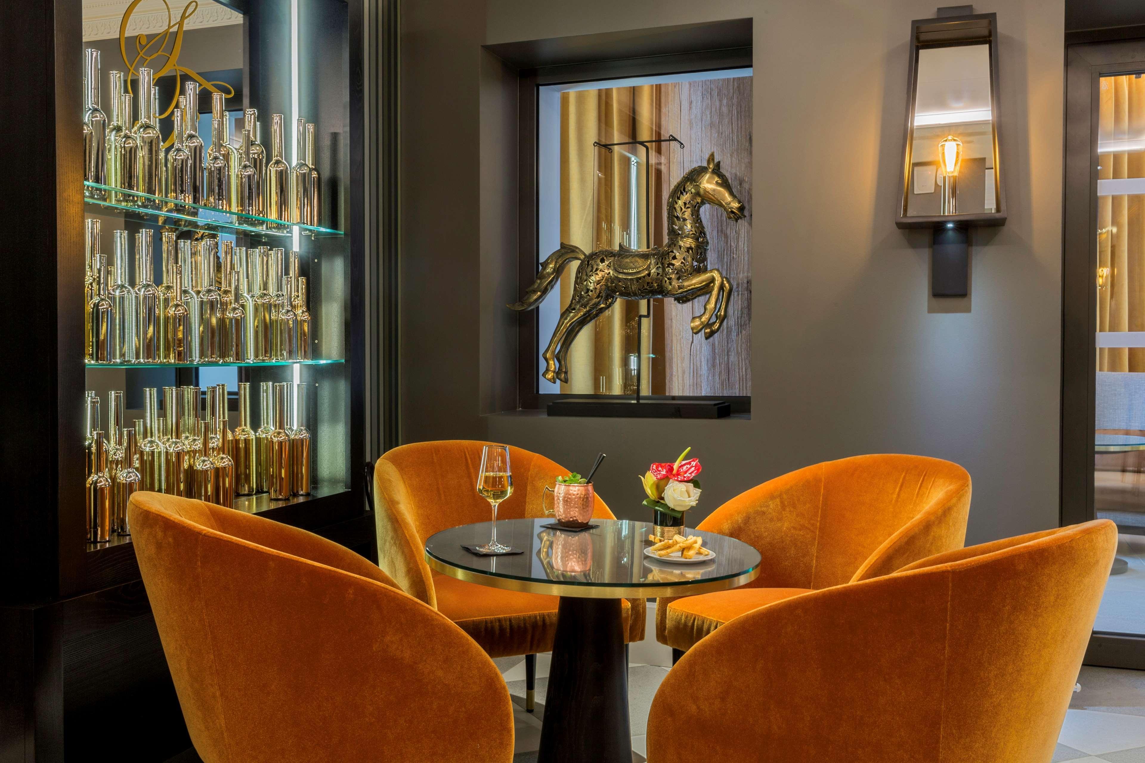 Hotel & Spa Les Sept Fontaines Best Western Premier トゥールニュ エクステリア 写真