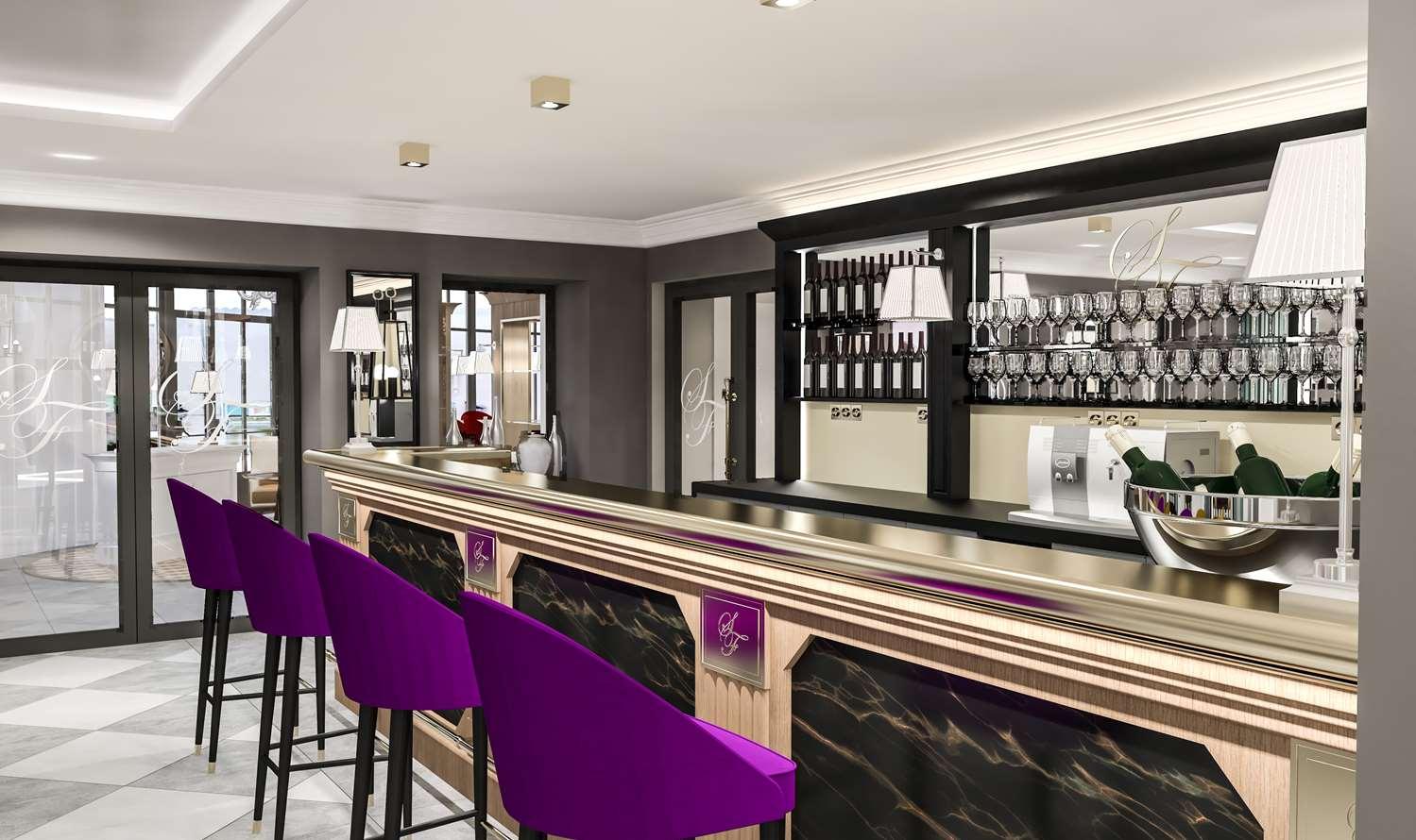 Hotel & Spa Les Sept Fontaines Best Western Premier トゥールニュ エクステリア 写真