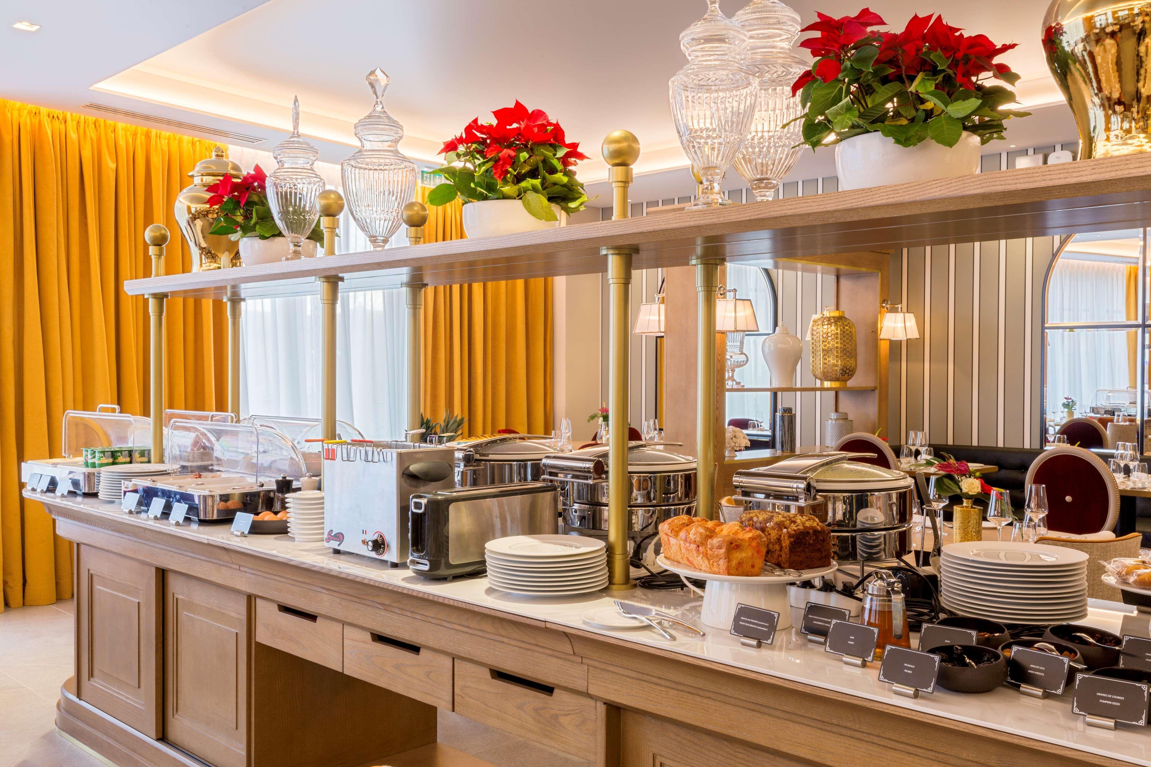 Hotel & Spa Les Sept Fontaines Best Western Premier トゥールニュ エクステリア 写真