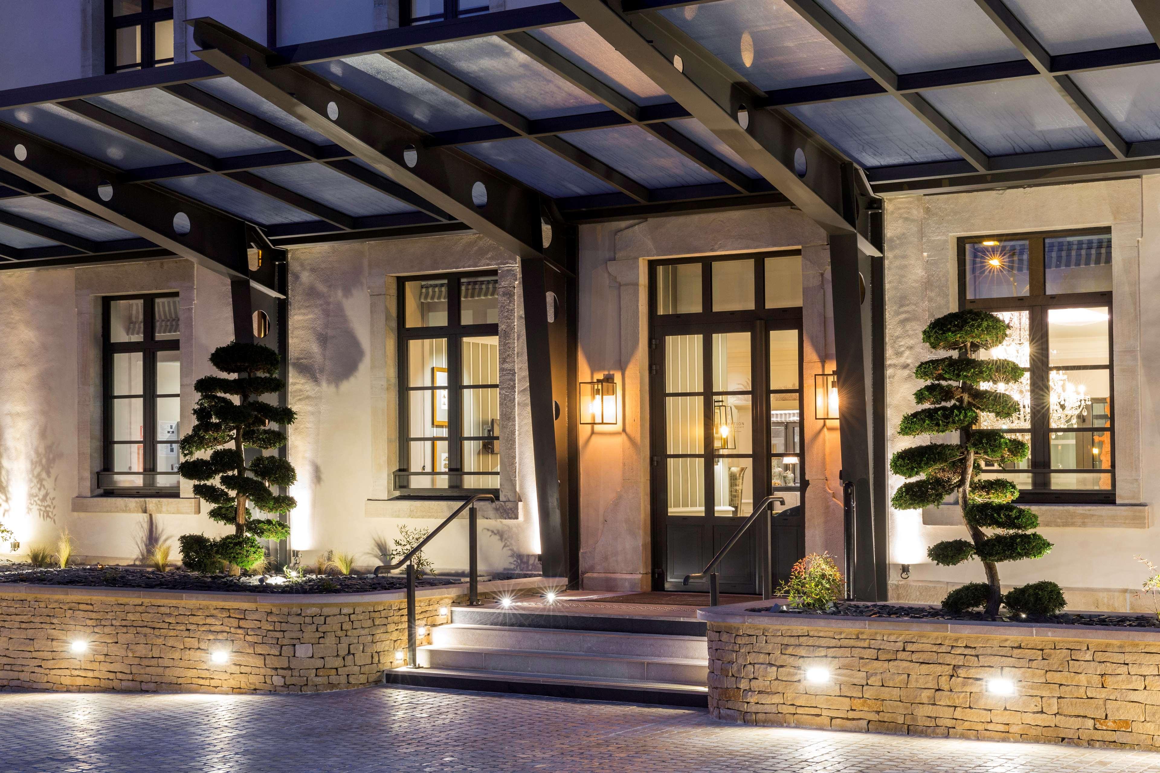 Hotel & Spa Les Sept Fontaines Best Western Premier トゥールニュ エクステリア 写真