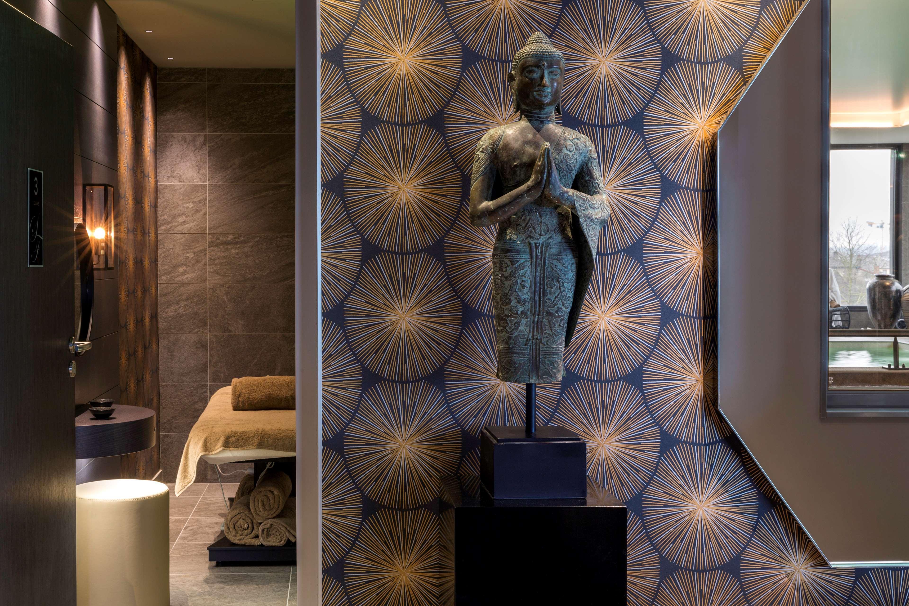Hotel & Spa Les Sept Fontaines Best Western Premier トゥールニュ エクステリア 写真