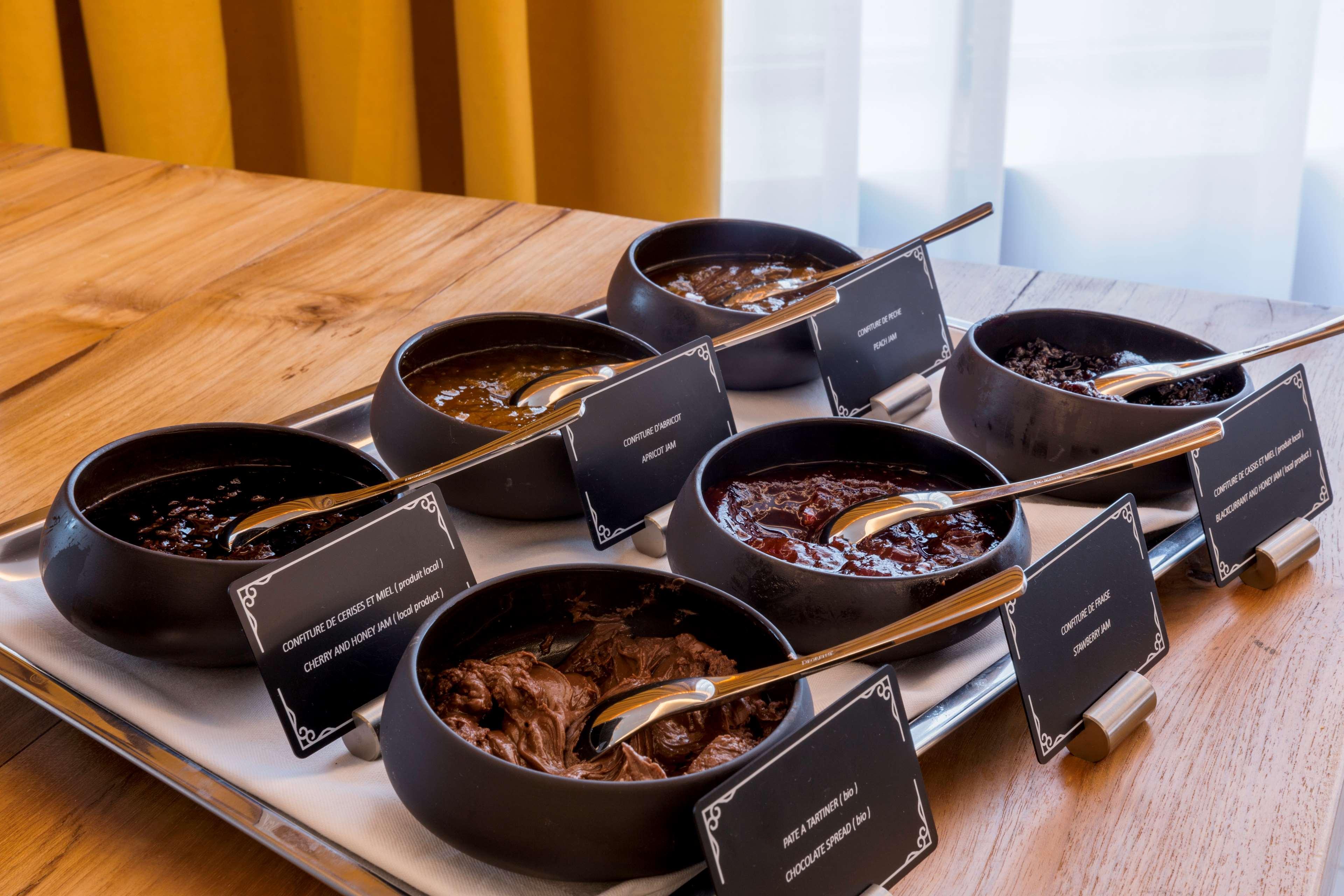 Hotel & Spa Les Sept Fontaines Best Western Premier トゥールニュ エクステリア 写真