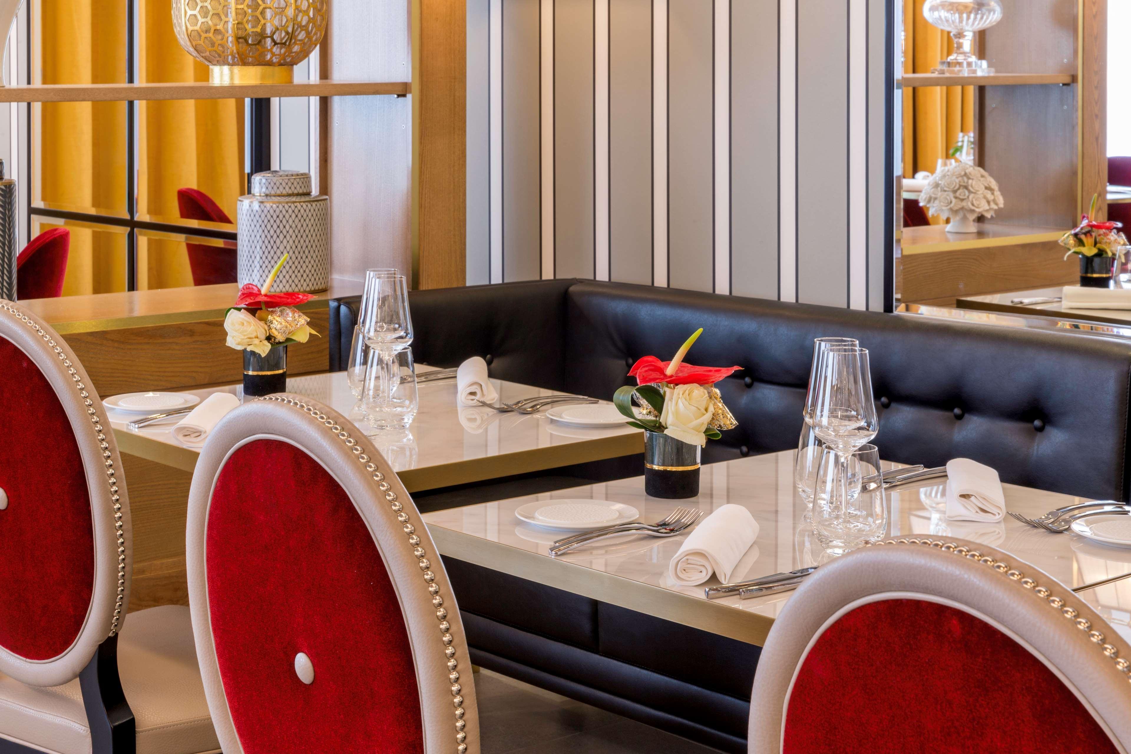 Hotel & Spa Les Sept Fontaines Best Western Premier トゥールニュ エクステリア 写真
