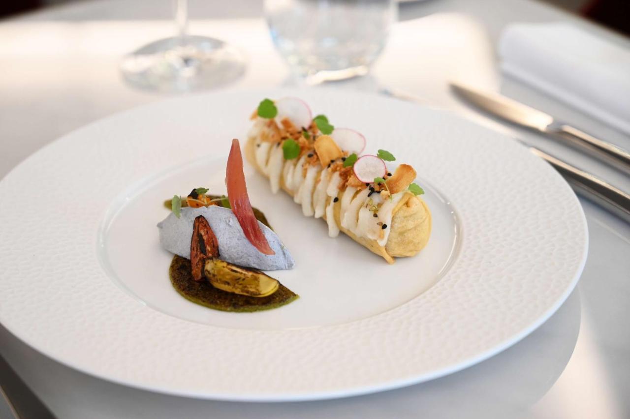 Hotel & Spa Les Sept Fontaines Best Western Premier トゥールニュ エクステリア 写真